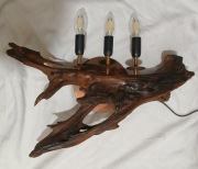 Kinkiet ścienny na trzy żarówki 230V    "RĘKODZIEŁO"