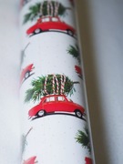 Papier do pakowania "Auto z choinką", 76,2 cm x 12,2 m