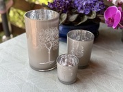 Świeczniki szklane lampiony dekoracyjne szare drzewo roślina