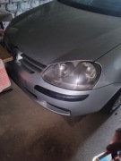 Volkswagen Golf v zderzak błotnik masa drzwi klapa konsola srebrny