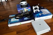 Zestaw Playstation 4 Pro 1TB, Okulary VR, Gitara Guitar Hero, 2 Pady, Dock