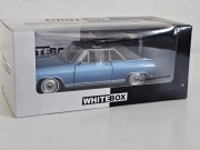 WhiteBox 1/24 - Opel Diplomat V8 Coupe model kolekcjonerski