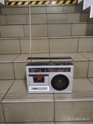 UNI-COM AC/DC. Vintage. Radiomagnetofon.