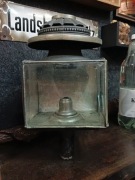 Stara lampa z dorożki 