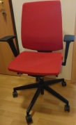 krzesło biurowe firmy profim - kolor czerwony 