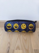 Piórnik szkolny niebieski okrągły vintage y2k school kids