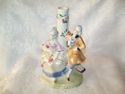 CERAMICZNA FIGURKA - PARA PRZY PNIU DRZEWA