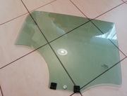 Renault Clio V Szyba prawy tył prawa tylnia 