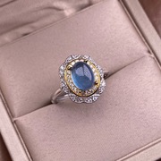 Srebrny pierścionek regulowany z kryształem 