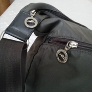 Longchamp Croosbody lub tradycyjne noszenie na ramieniu stan bardzo dobry 