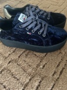 Tommy Hilfiger, 37, nowe bez metki 