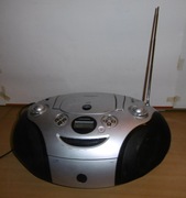 BOOMBOX GRUNDIG RRCD 3400 MP3 CD + RADIO + KASETA