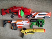 Karabiny / pistolety - głównie NERF (m.in. Recon MK II, Fortnite) - używane