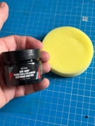 Renowacja reflektorów w 5 minut - pasta czyszcząca żółte światła