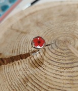 Pierścionek z suszonym kwiatkiem 