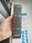 Pilot GRUNDIG uniwersalny 8w1 sterujący sprzętem innych firm!