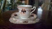 Trio angielskie w liście marihuany sygn. 9986 Made in England (1170)