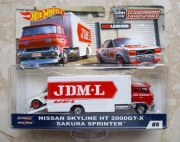 Hot Wheels Premium Team Transport  _ Skyline HT 2000GT-X i Sakura Sprinter