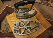 Żelazko z czasow PRL vintage