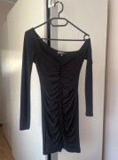 Czarna eleganka sukienka na jedno ramie z marszczeniami XXS MIssguided