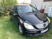 Mercedes-Benz B200 disel czarny