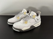Air Jordan 4 Retro SE Craft Photon Dust r. 40