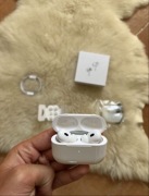 AirPods Pro 2 słuchawki