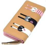 Elegancki portfel damski beżowy w koty - wysyłka w cenie.