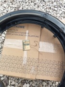 Fabrycznie nowy błotnik PRL do wsk m06b3 m06 szparunki 125 