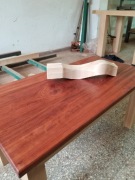 Stolik kawowy drewno egzotyczne bubinga 