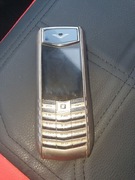 Telefon VERTU       A-002058