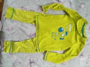 Piżama plus koszulka H&M Bugs Hugs BOY Roz.110-116