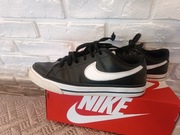 Czarne buty sportowe NIKE rozm. 39, wkł. 25 cm