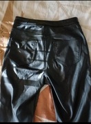 Obcisłe skórzane spodnie H&M devided 38