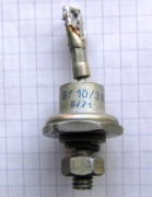 Dioda prostownicza BY10-3R