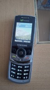 Telefon komórkowy Samsung SGH-J700