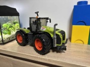 Duży Traktor BRUDER 03015 Ciągnik Claas Xerion 5000 | Skala 1:16