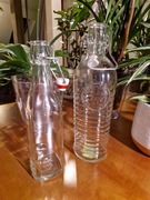 Butelki na soki, wino, przetwory