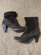 Czarne botki na obcasie ocieplanie 40