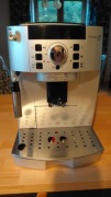 Sprzedam zadbany ekspres Delonghi Magnifica S