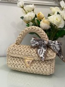 Ekskluzywna torebka damska robiona na szydełku, beżowa 