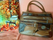 ciekawa torebka w brązowej tonacji, kieszenie