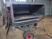 Prasa Kuna + Maszyna młocarnia Warmianka