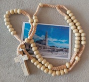 Różaniec z drewna dla babci z magnesem Matka Boska Fatimska FATIMA.