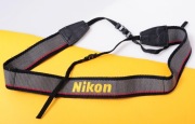 Nikon pasek do aparatu