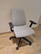 Krzesło biurowe obrotowe