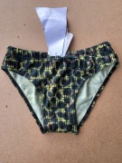 Kąpielówki slipy dziecięce pływackie Shepa model 011 Print roz.152