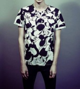 T-shirt w czarno białe jabłka rozm. L