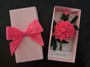 Mini bukiecik z krepiny w pudełeczku hand made