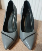 Szare szpilki Badura ,37